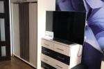 Двухкомнатная квартира в районе Гостиницы Украина. 